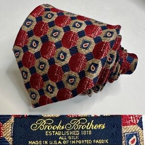 Brooks Brother’s Patterned All Silk Classic Red & Blue Tie 3.75” Blade